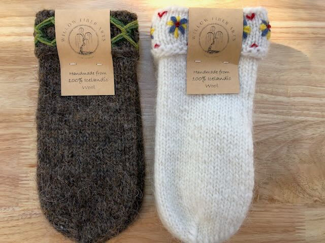 Nordic Heritage - Woolen Mittens